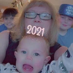 Meet your Posher, Debbie